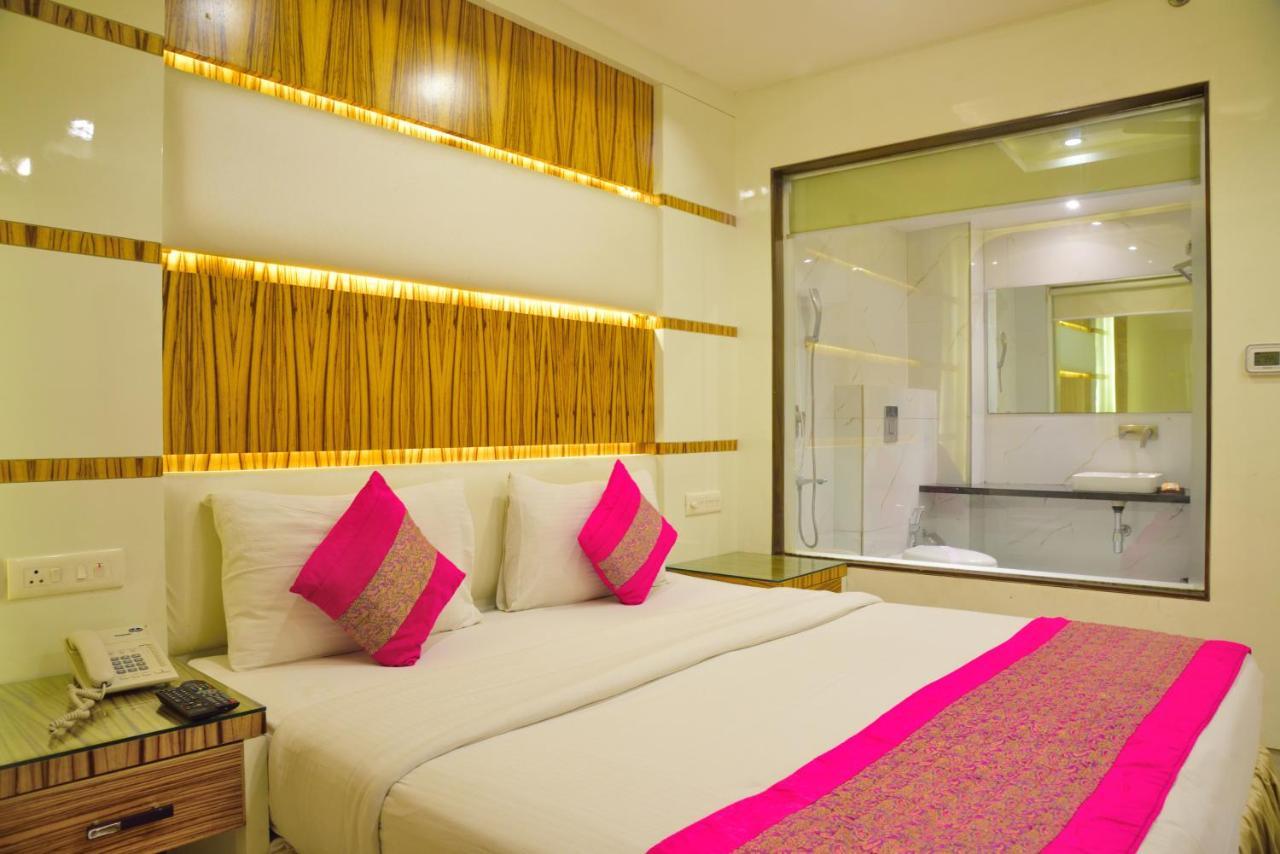 Hotel Aman Continental - Paharganj Nova Deli Exterior foto